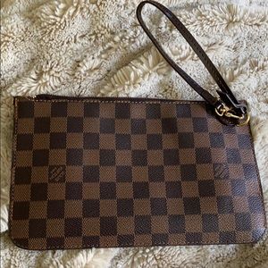Louis Vuitton Authenticate Damier Pochette Clutch!